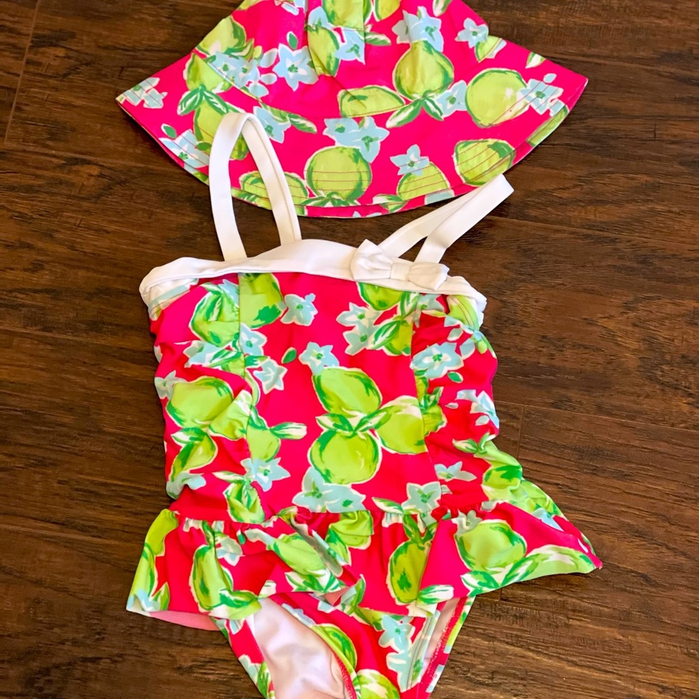 Janie and Jack Island Flamingo 4T Set